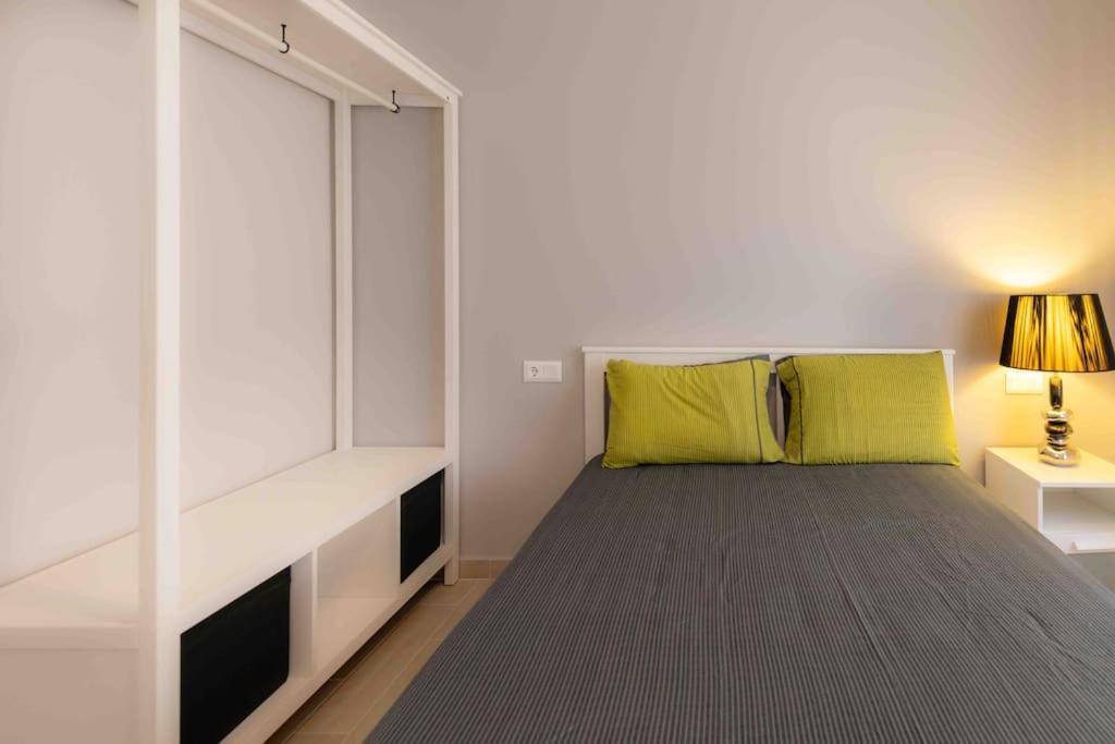 Luxury Cozy Appartment In The City Center Rhodes City Exterior photo